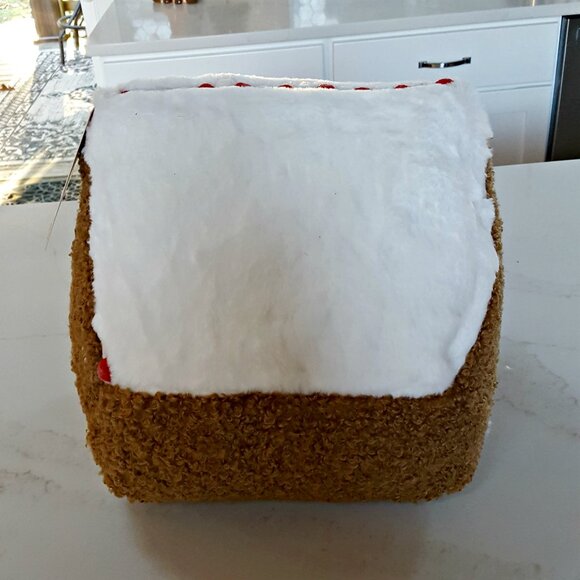 NEW! LARGE GINGERBREAD House CHRISTMAS PILLOW DECOR - Picture 4 of 6